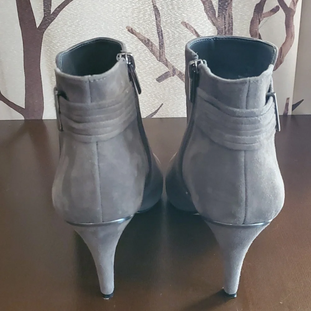 Vince Camuto gray suede booties - Picture 3 of 11